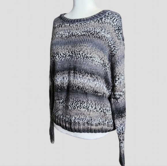 NWT, Ultra Flirt Women's Gray,Multicolor Knit Striped, Crewneck Sweater - Picture 6 of 9